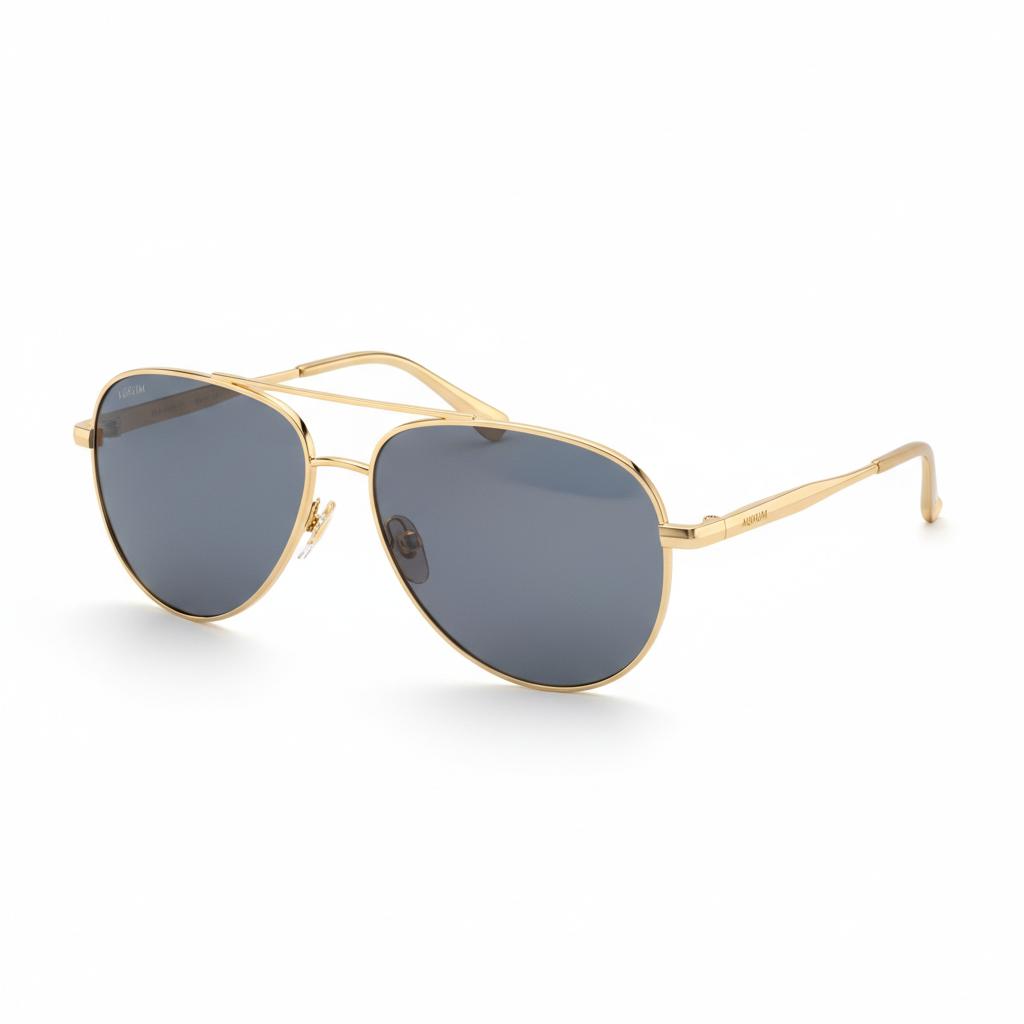 Designer sunglasses with polarized lenses